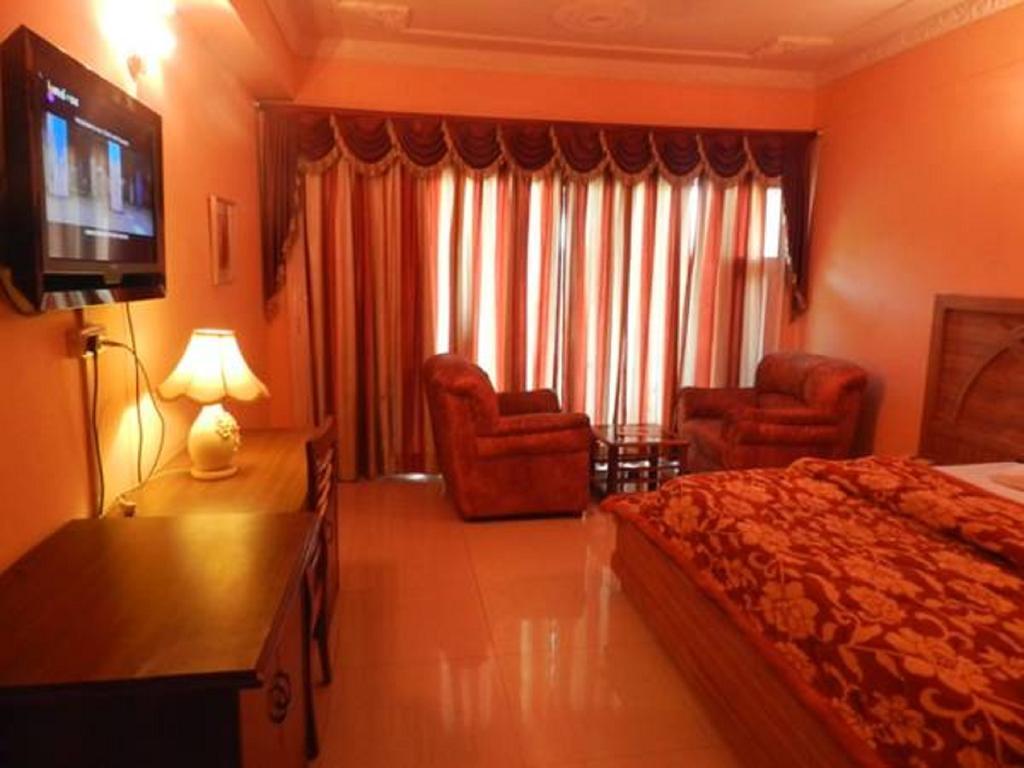 Hotel Shivalik Kasauli Habitación foto